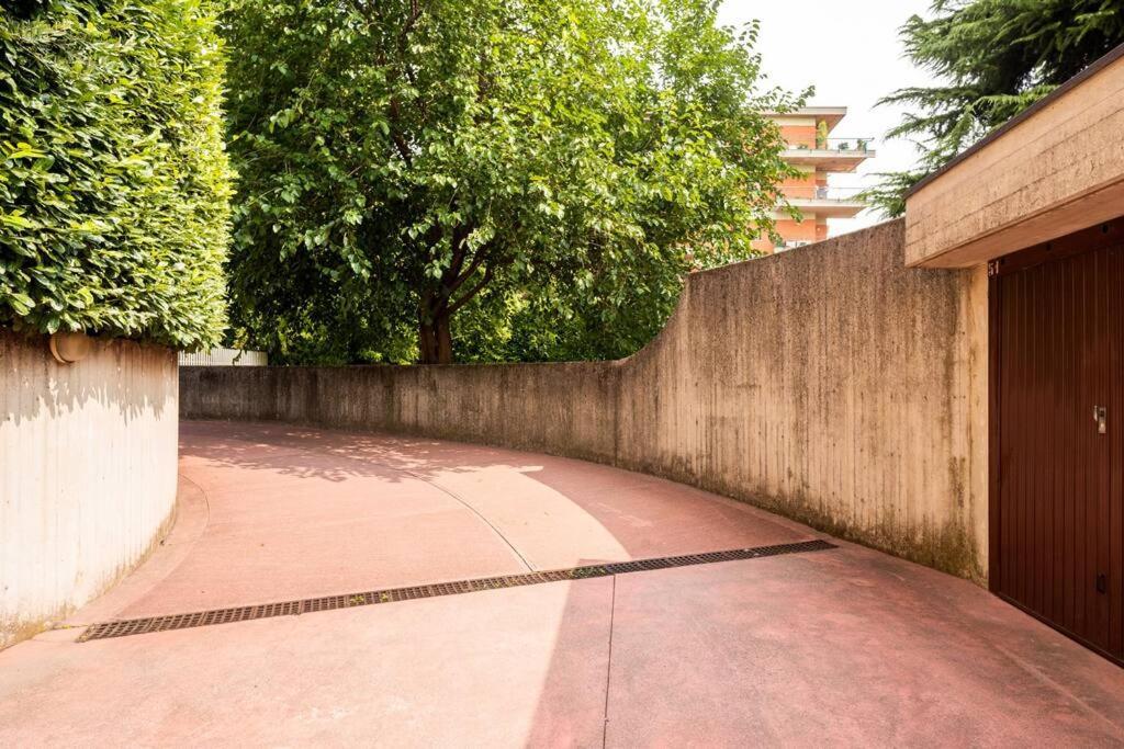 Casa De Rocco No Check In After 19 00 Apartment Brescia Bagian luar foto