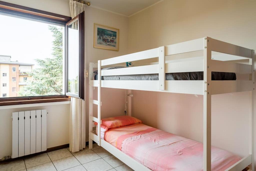 Casa De Rocco No Check In After 19 00 Apartment Brescia Bagian luar foto
