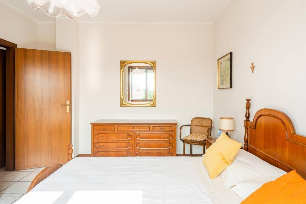 Casa De Rocco No Check In After 19 00 Apartment Brescia Bagian luar foto