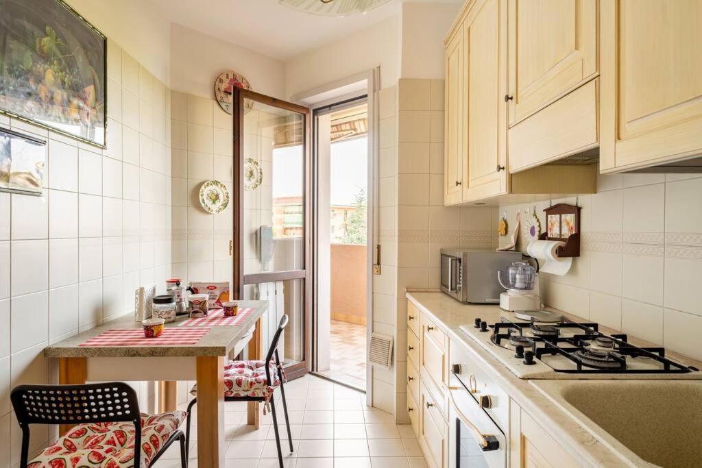Casa De Rocco No Check In After 19 00 Apartment Brescia Bagian luar foto